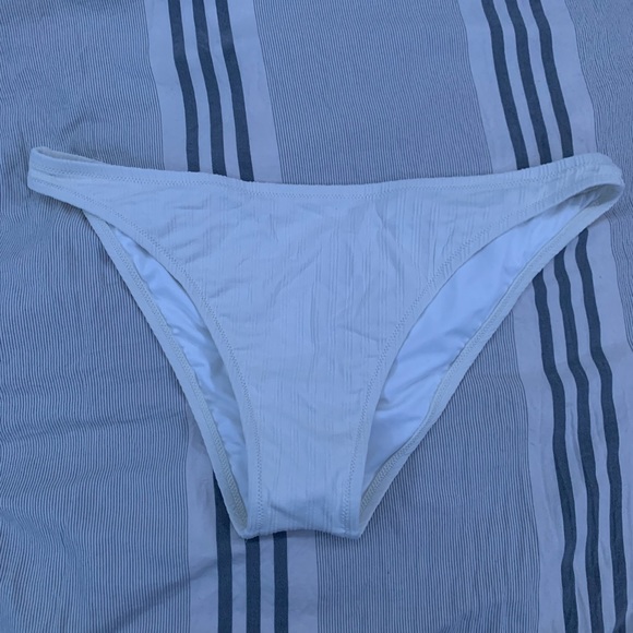 Cream shade & shore swimsuit bottoms - Picture 2 of 4